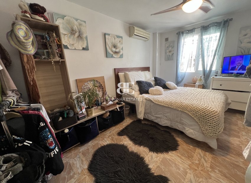 Wiederverkauf - Villa -
Orihuela - Costa Blanca