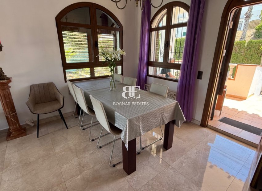 Wiederverkauf - Villa -
Orihuela - Costa Blanca