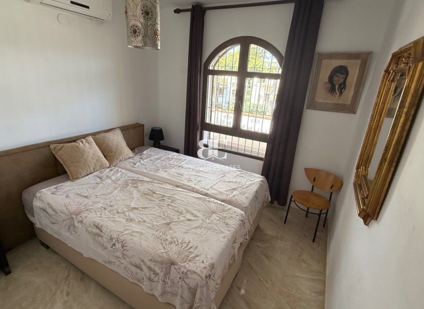 Wiederverkauf - Villa -
Orihuela - Costa Blanca