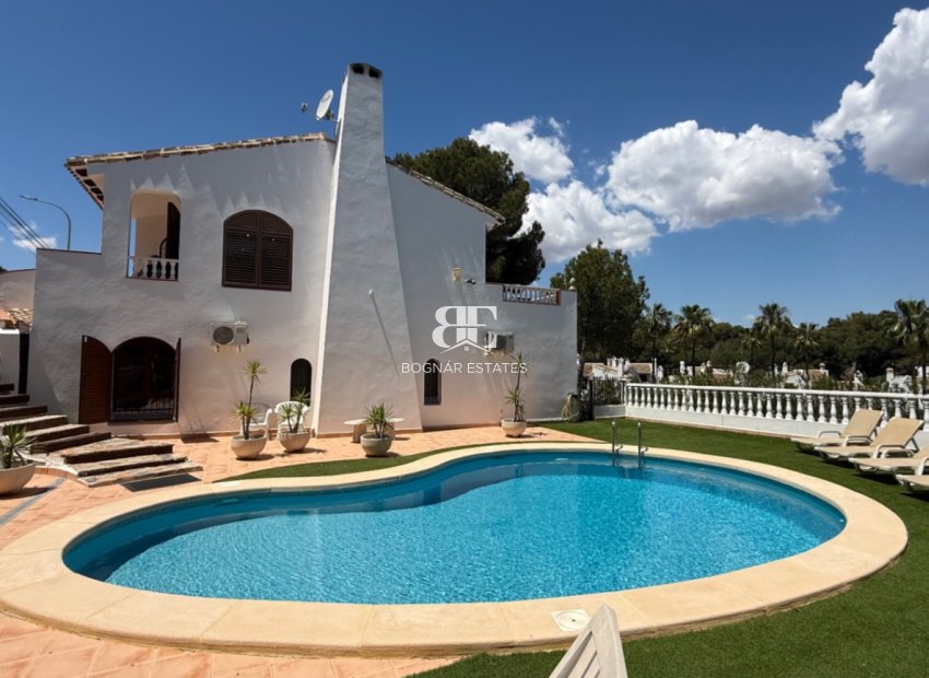 Wiederverkauf - Villa -
Orihuela - Costa Blanca