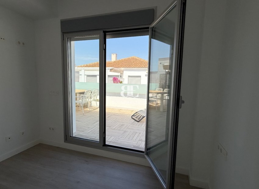 Wiederverkauf - Villa -
Orihuela - Costa Blanca