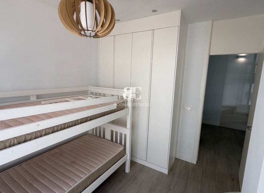 Wiederverkauf - Villa -
Orihuela - Costa Blanca