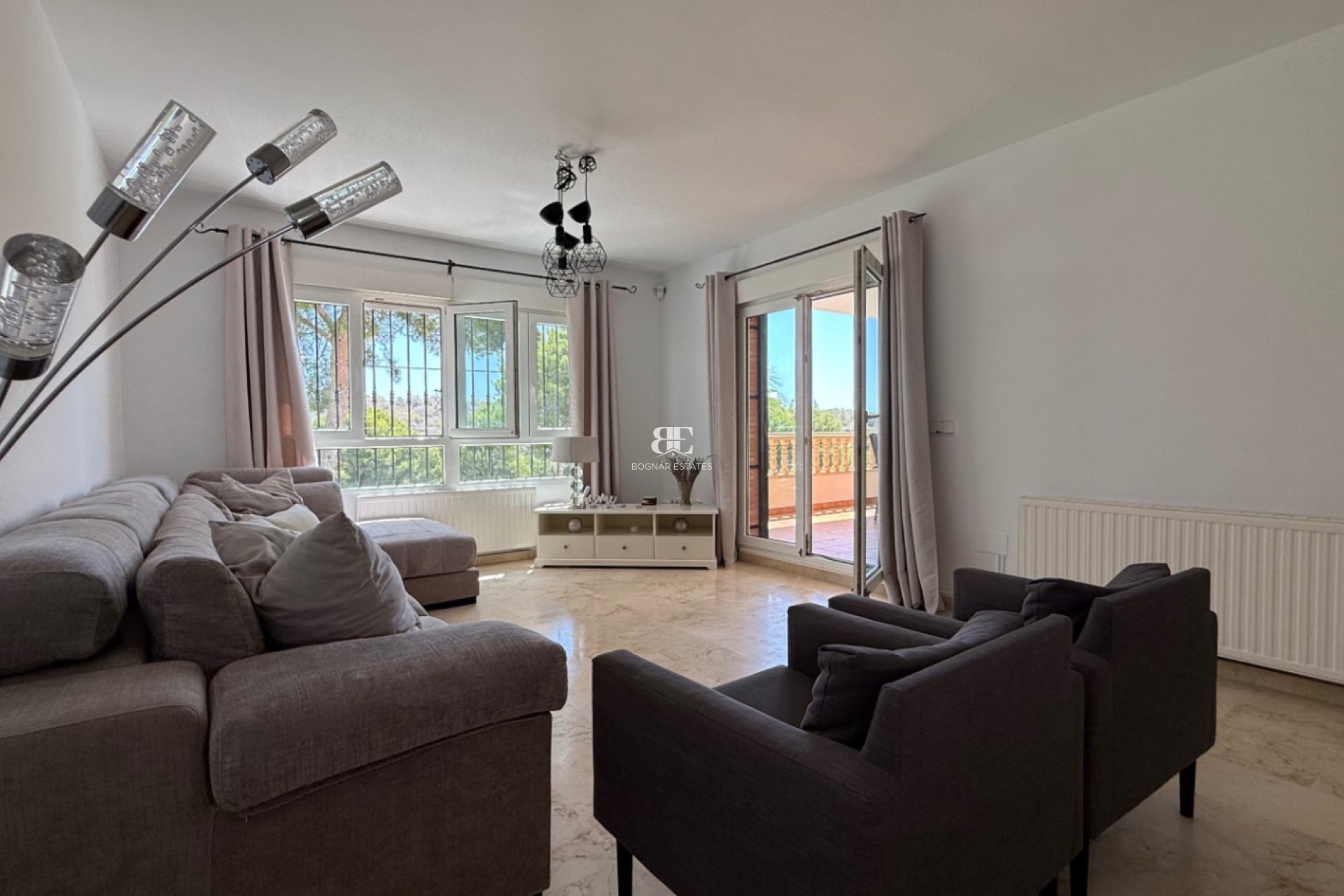 Wiederverkauf - Villa -
Orihuela - Costa Blanca