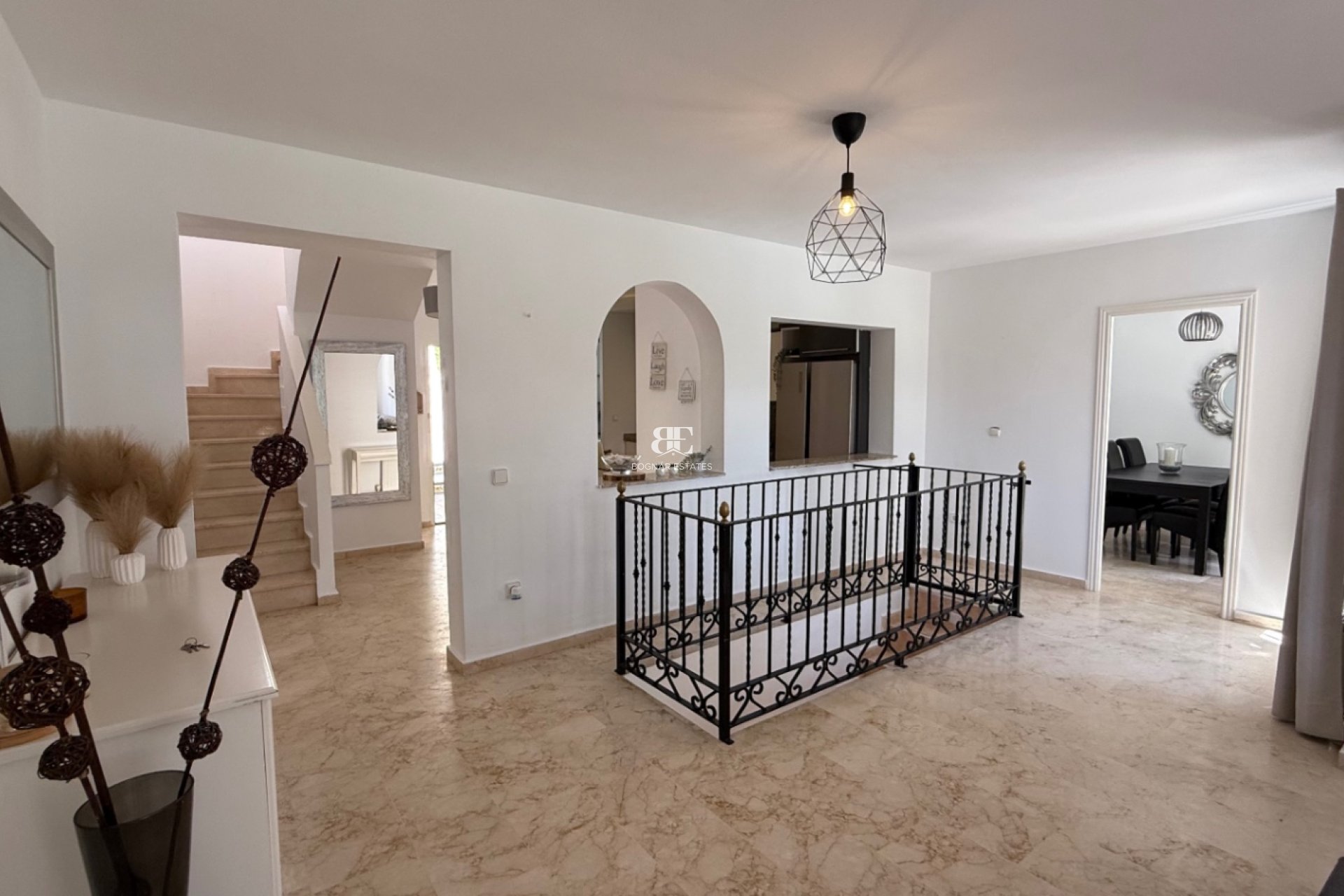 Wiederverkauf - Villa -
Orihuela - Costa Blanca