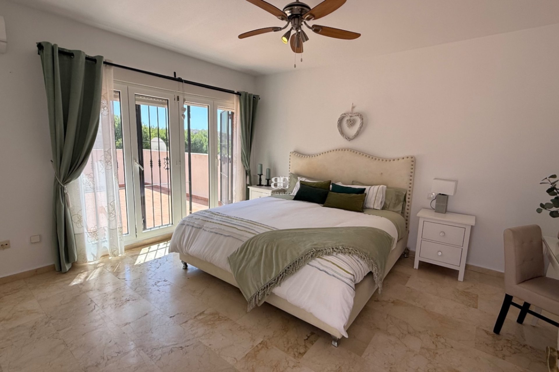 Wiederverkauf - Villa -
Orihuela - Costa Blanca