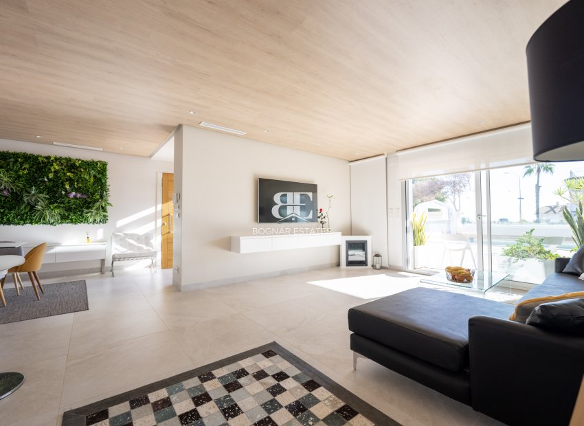 Wiederverkauf - Villa -
Orihuela Costa - Cabo Roig