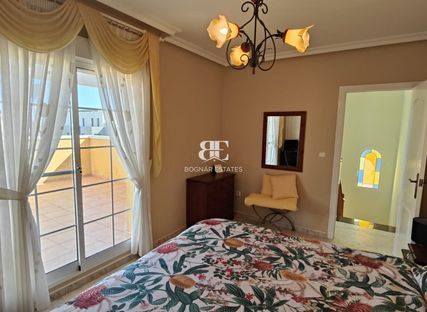 Wiederverkauf - Villa -
Orihuela Costa - La Zenia