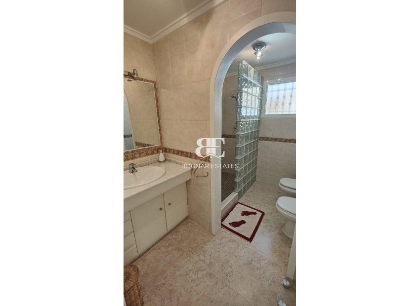 Wiederverkauf - Villa -
Orihuela Costa - La Zenia