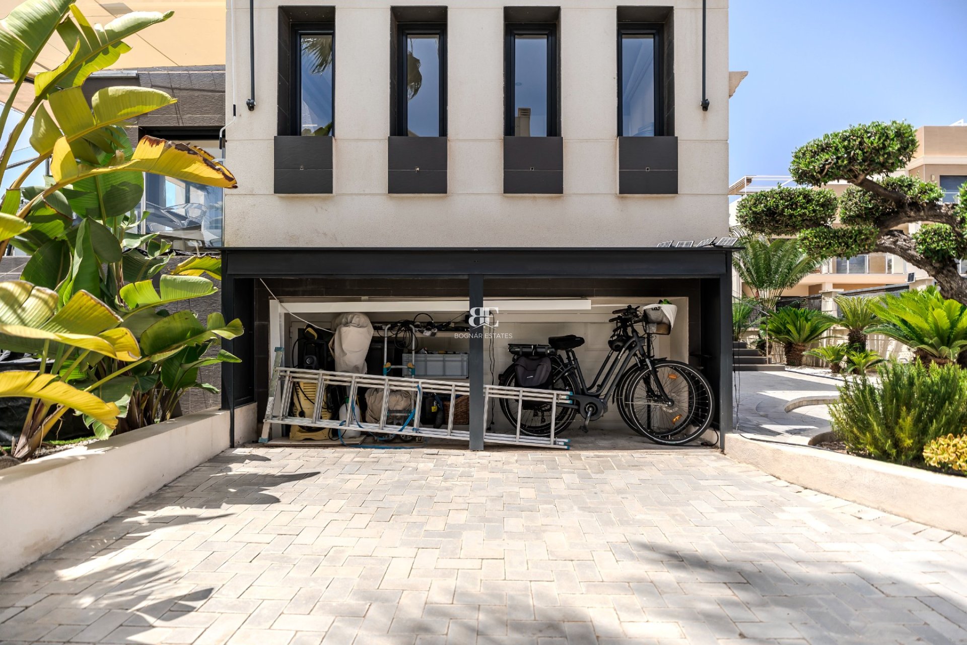 Wiederverkauf - Villa -
Orihuela Costa - La Zenia