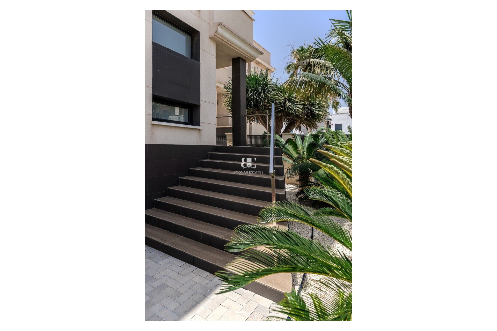 Wiederverkauf - Villa -
Orihuela Costa - La Zenia