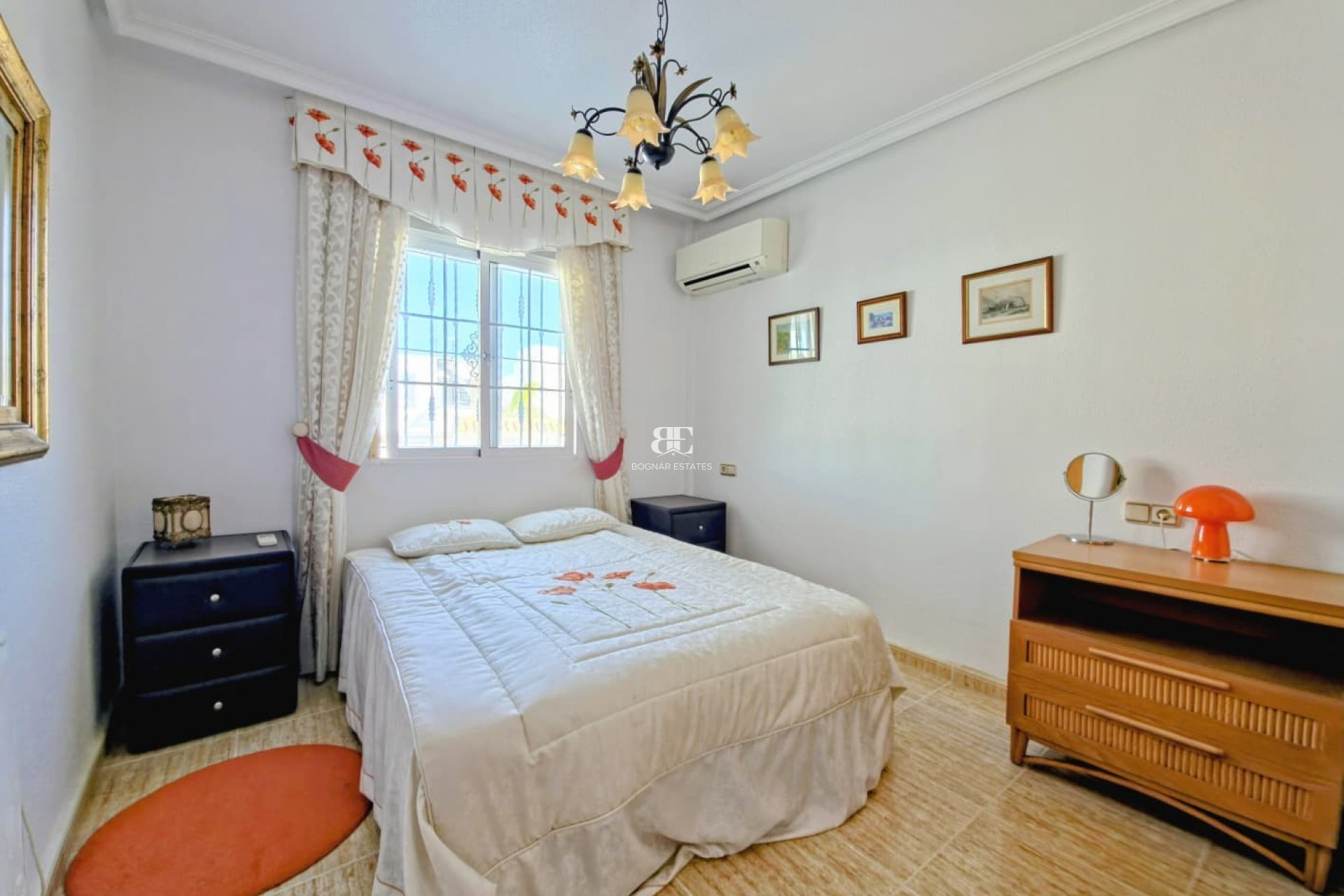 Wiederverkauf - Villa -
Orihuela Costa - Las Filipinas