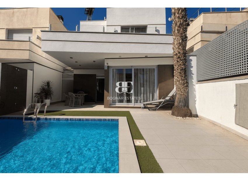 Wiederverkauf - Villa -
Orihuela Costa - Lomas De Cabo Roig