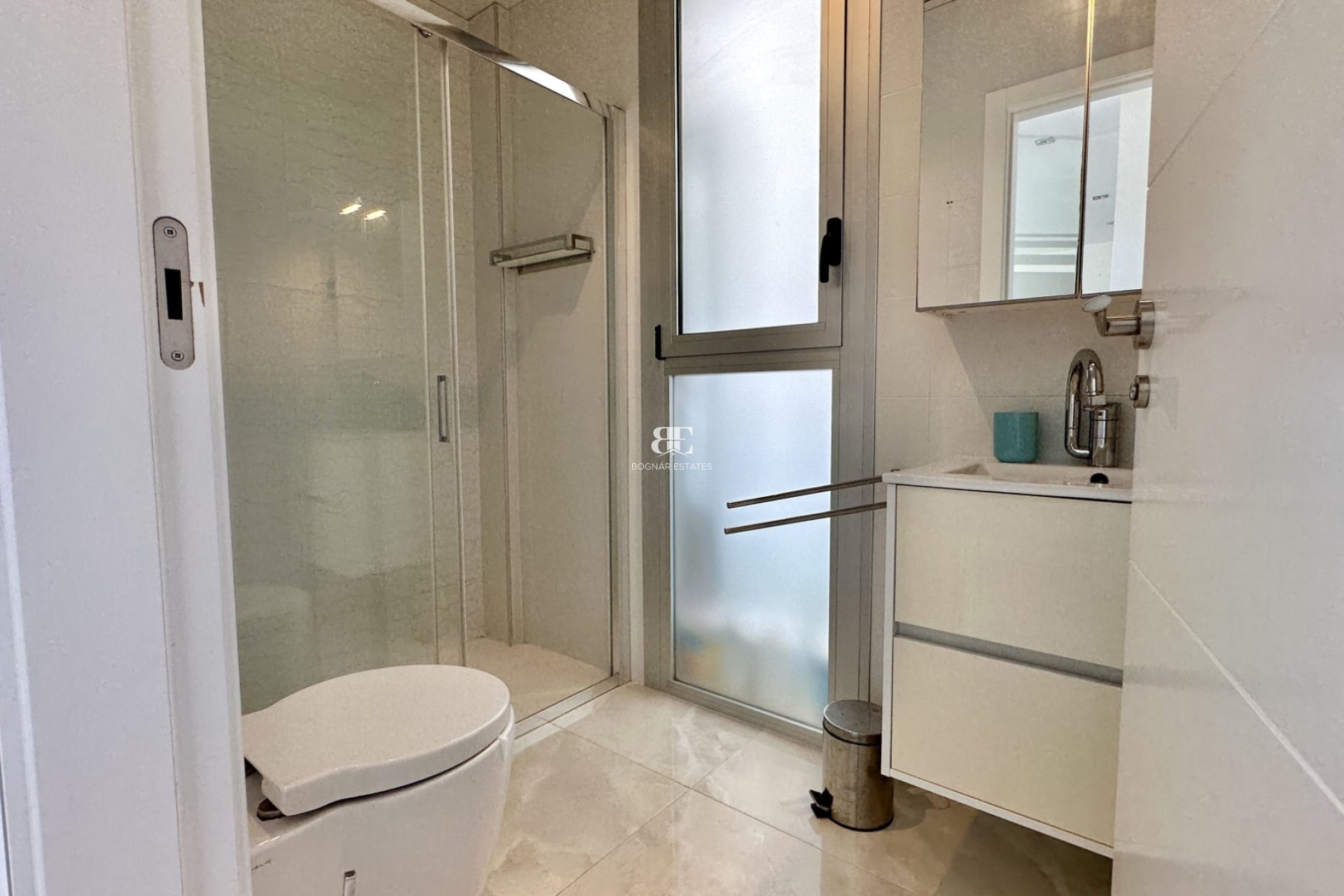 Wiederverkauf - Villa -
Orihuela Costa - Lomas De Cabo Roig