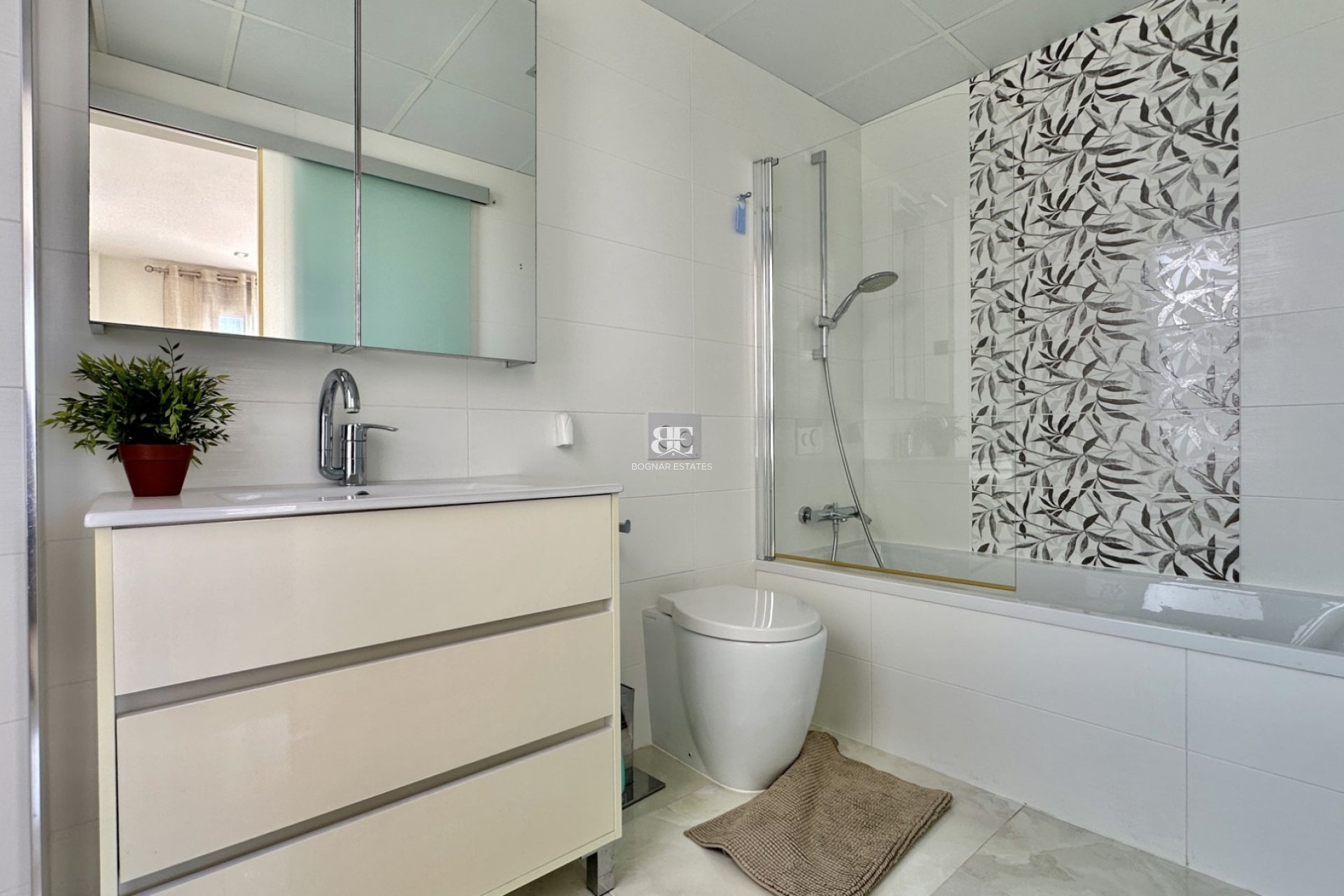 Wiederverkauf - Villa -
Orihuela Costa - Lomas De Cabo Roig