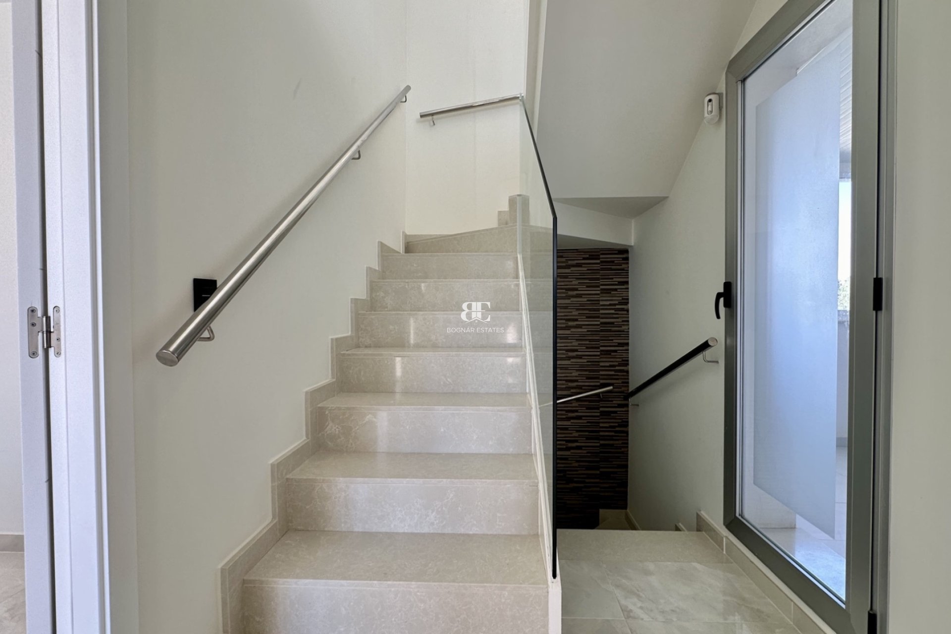 Wiederverkauf - Villa -
Orihuela Costa - Lomas De Cabo Roig