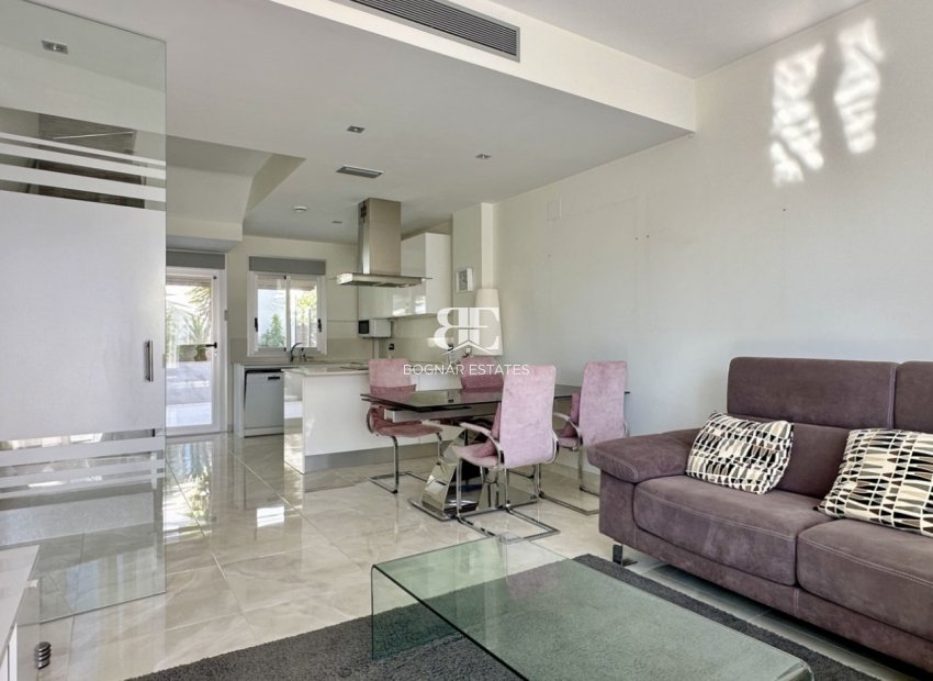 Wiederverkauf - Villa -
Orihuela Costa - Lomas De Cabo Roig