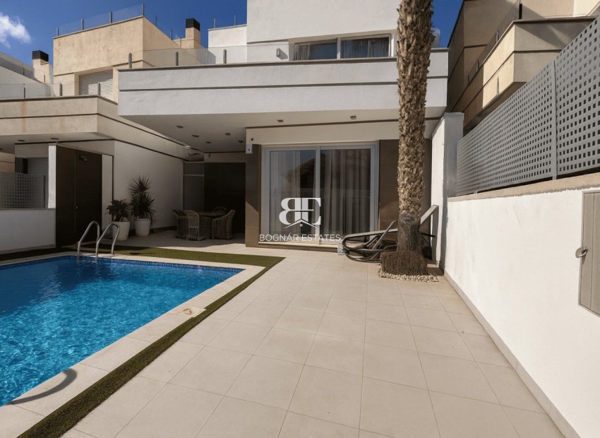 Wiederverkauf - Villa -
Orihuela Costa - Lomas De Cabo Roig