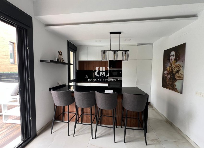 Wiederverkauf - Villa -
Orihuela Costa - Lomas De Cabo Roig