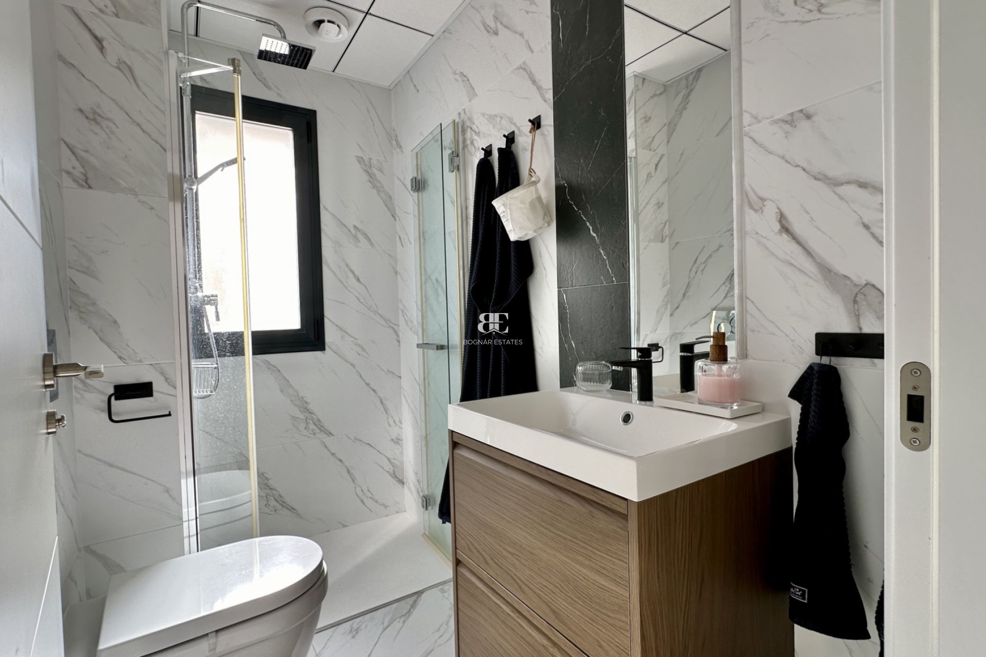 Wiederverkauf - Villa -
Orihuela Costa - Lomas De Cabo Roig