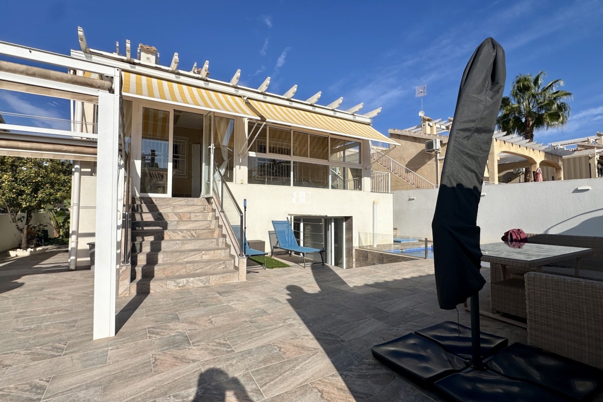 Wiederverkauf - Villa -
Orihuela Costa - Los Altos