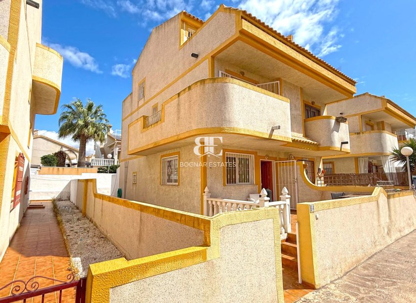 Wiederverkauf - Villa -
Orihuela Costa - Los Altos