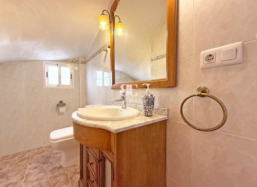 Wiederverkauf - Villa -
Orihuela Costa - Los Altos