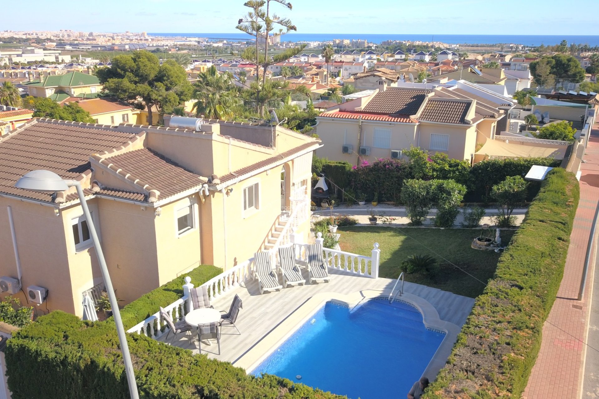 Wiederverkauf - Villa -
Orihuela Costa - Los Balcones