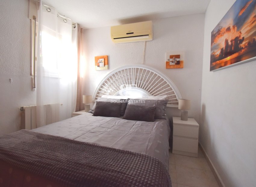 Wiederverkauf - Villa -
Orihuela Costa - Los Balcones