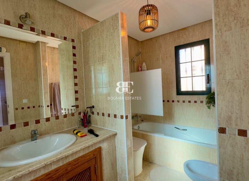 Wiederverkauf - Villa -
Orihuela Costa - Los Dolses