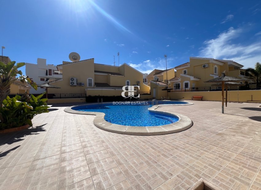 Wiederverkauf - Villa -
Orihuela Costa - Los Dolses