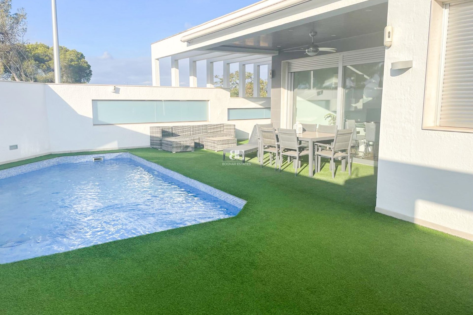 Wiederverkauf - Villa -
Orihuela Costa - Mil Palmeras