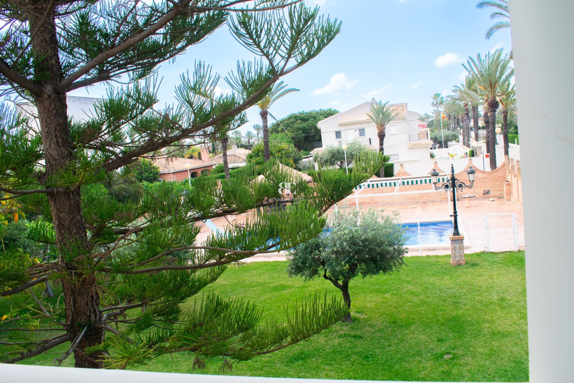 Wiederverkauf - Villa -
Orihuela Costa - MUY CERCA DE LA PLAYA