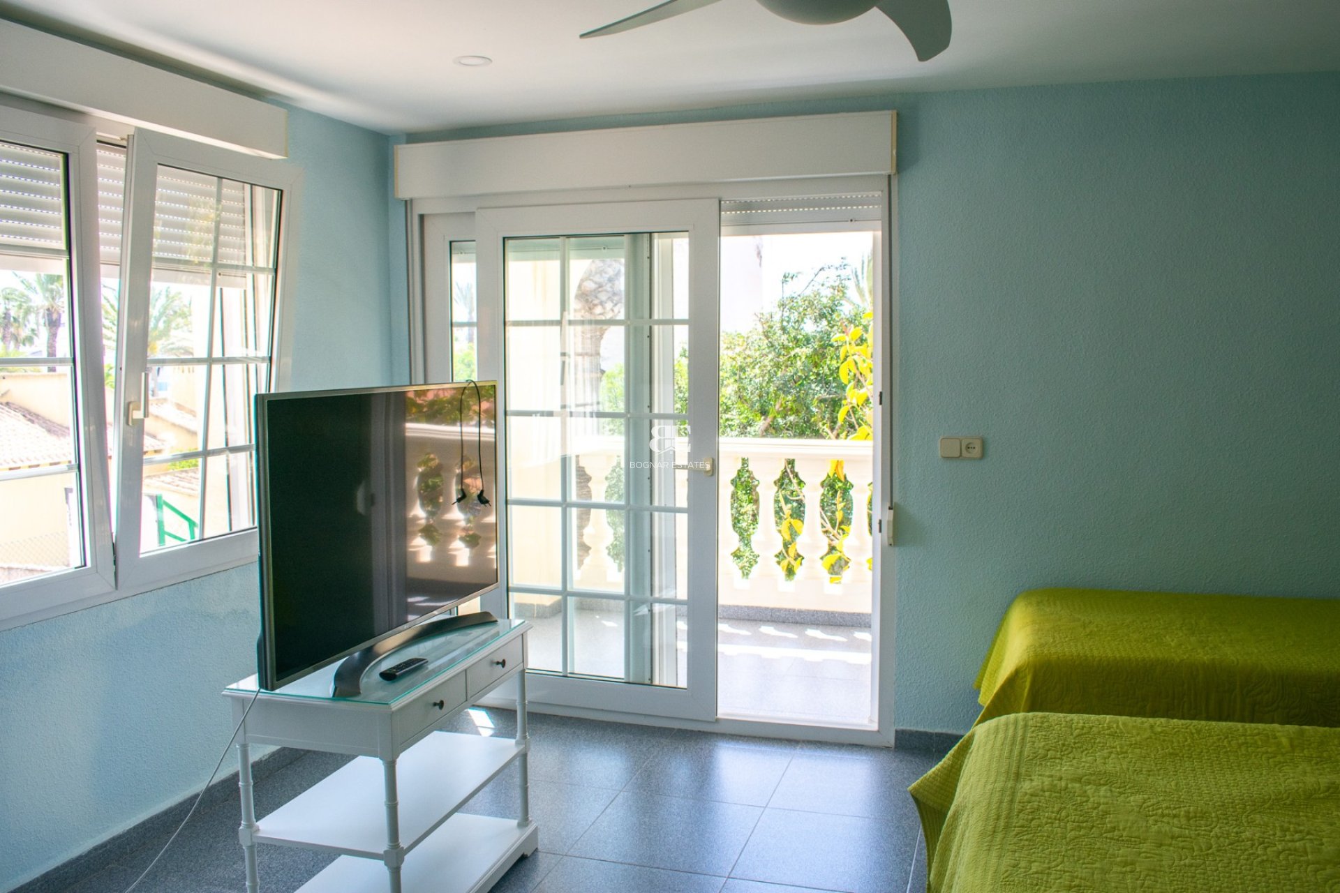 Wiederverkauf - Villa -
Orihuela Costa - MUY CERCA DE LA PLAYA