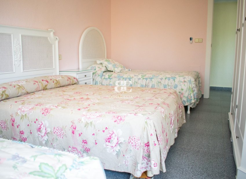 Wiederverkauf - Villa -
Orihuela Costa - MUY CERCA DE LA PLAYA