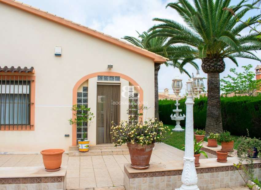 Wiederverkauf - Villa -
Orihuela Costa - MUY CERCA DE LA PLAYA