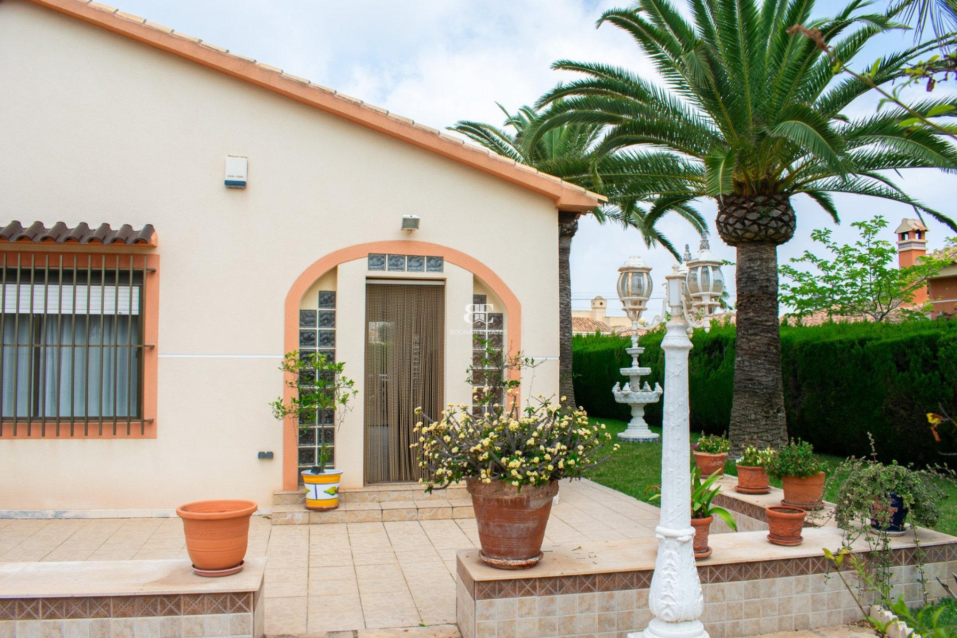 Wiederverkauf - Villa -
Orihuela Costa - MUY CERCA DE LA PLAYA
