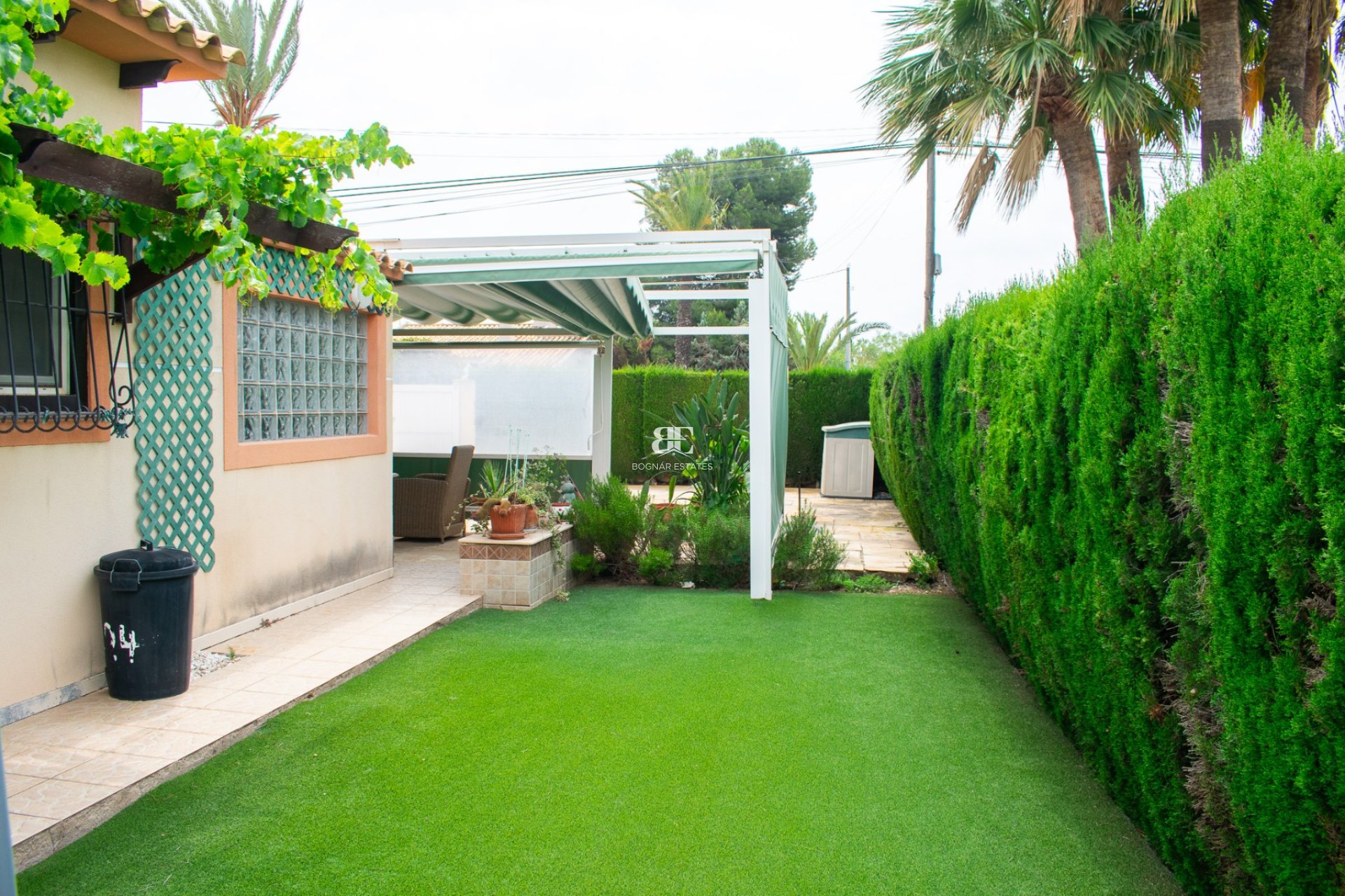 Wiederverkauf - Villa -
Orihuela Costa - MUY CERCA DE LA PLAYA