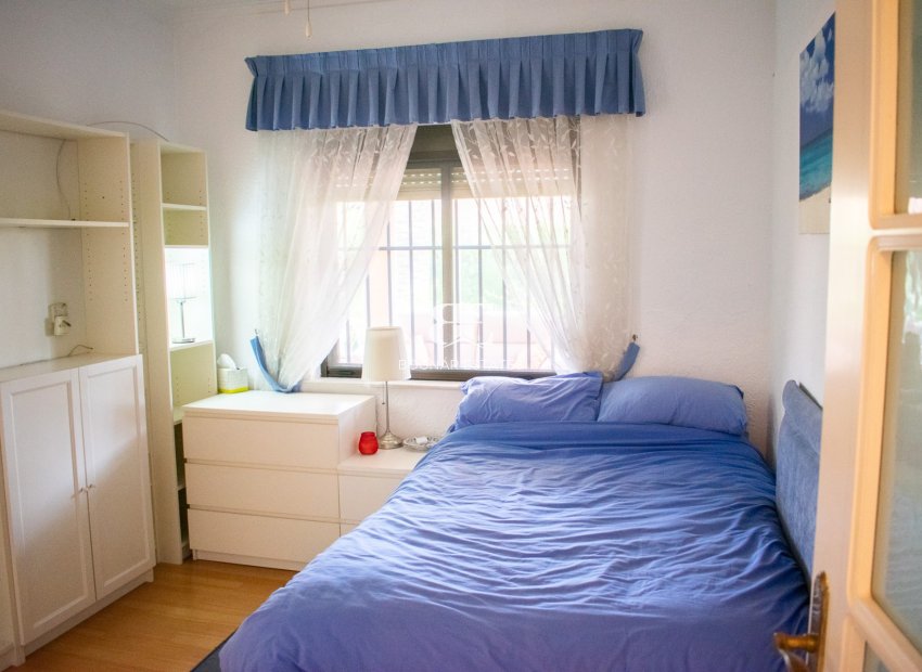 Wiederverkauf - Villa -
Orihuela Costa - MUY CERCA DE LA PLAYA