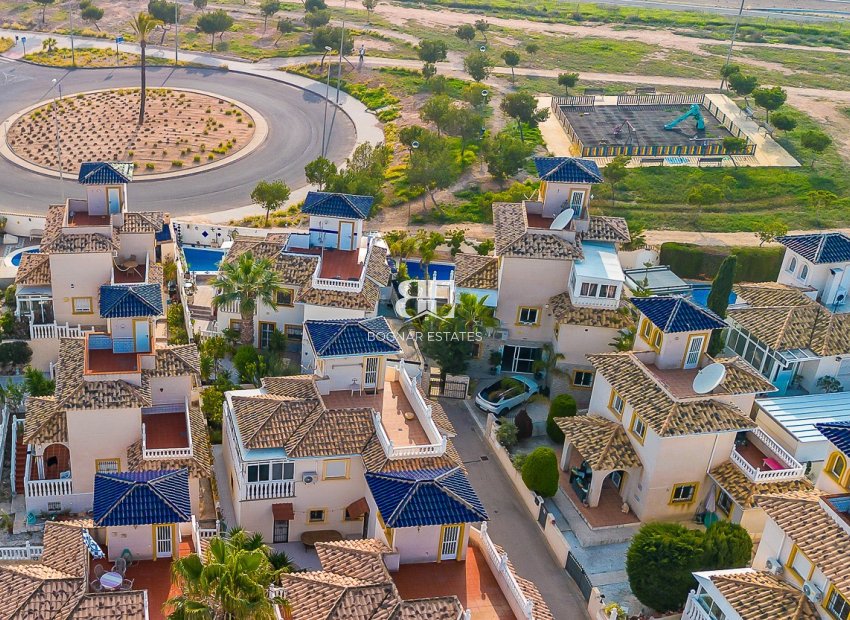 Wiederverkauf - Villa -
Orihuela Costa - Playa Flamenca