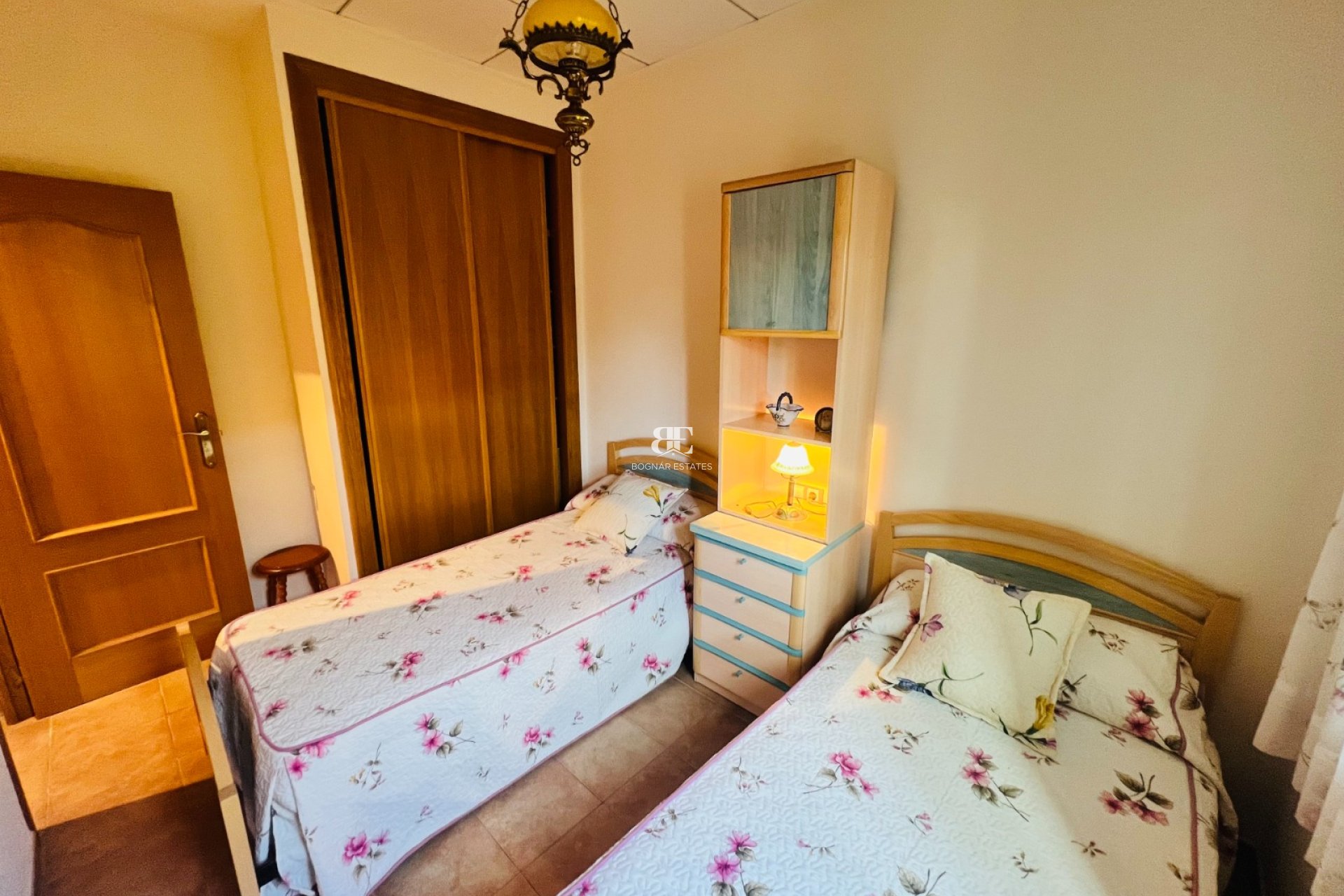 Wiederverkauf - Villa -
Orihuela Costa - Punta Prima