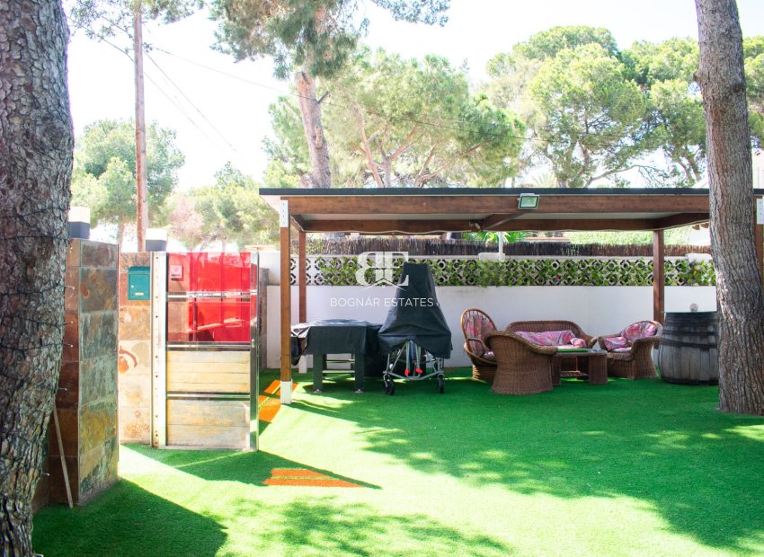 Wiederverkauf - Villa -
Orihuela Costa - Punta Prima