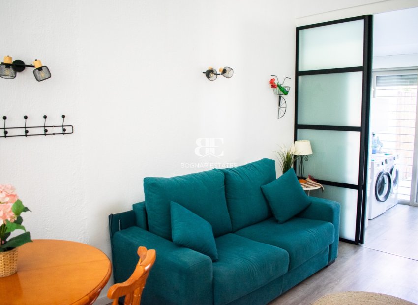 Wiederverkauf - Villa -
Orihuela Costa - Punta Prima