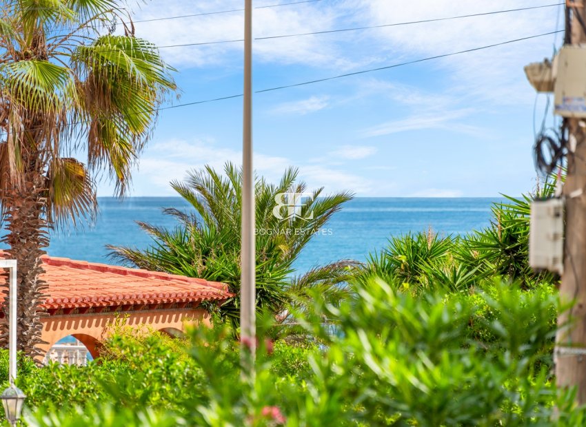 Wiederverkauf - Villa -
Orihuela Costa - Punta Prima