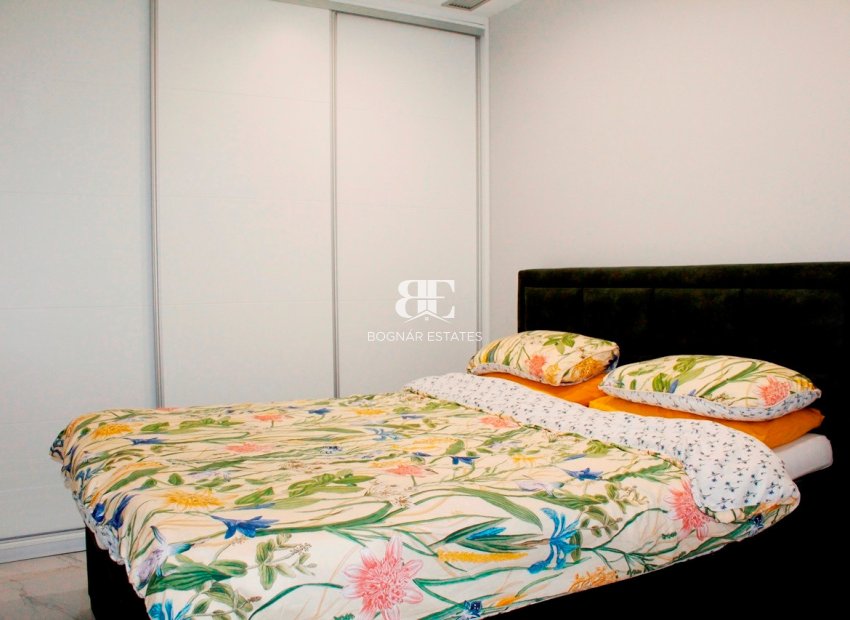 Wiederverkauf - Villa -
Orihuela Costa - Villamartin-Pau26