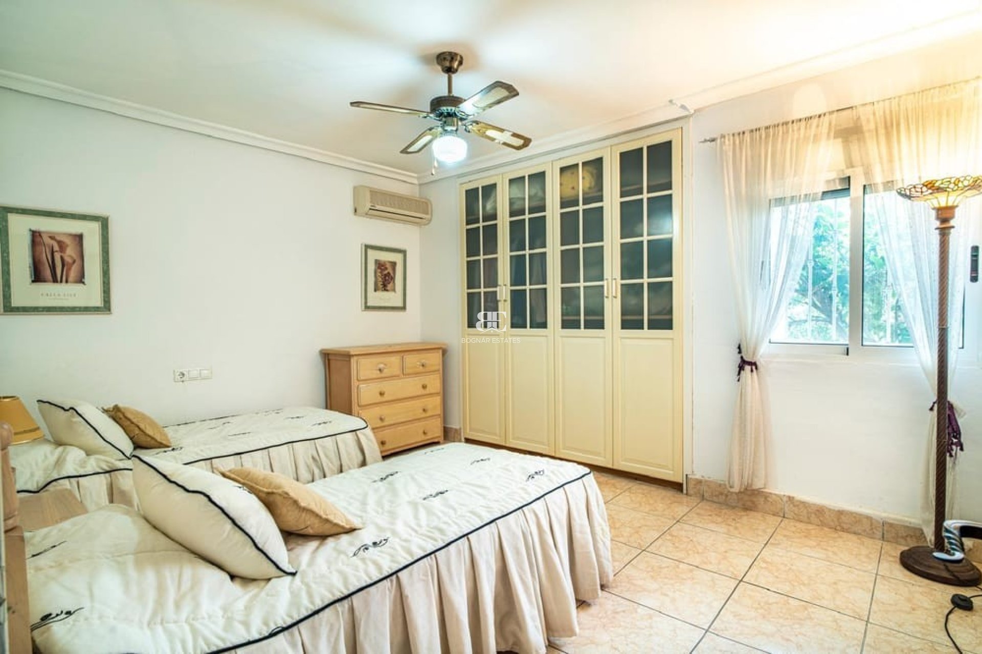 Wiederverkauf - Villa -
Orihuela Costa - Villamartín