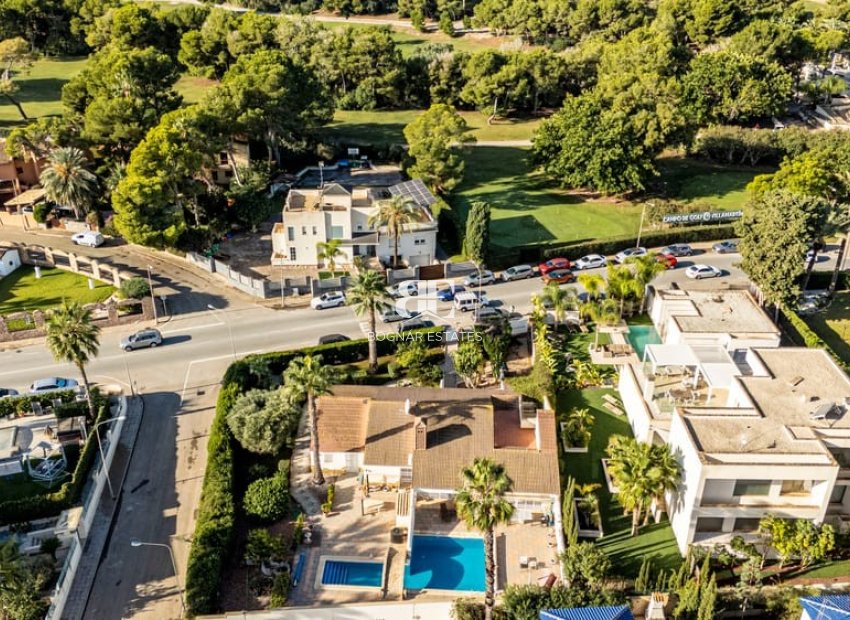 Wiederverkauf - Villa -
Orihuela Costa - Villamartín