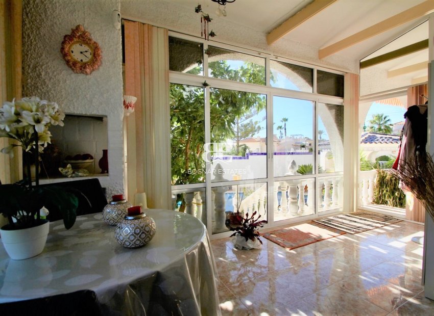 Wiederverkauf - Villa -
Orihuela Costa - Villamartín