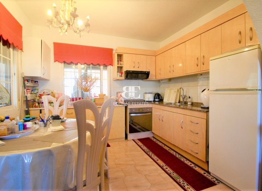 Wiederverkauf - Villa -
Orihuela Costa - Villamartín