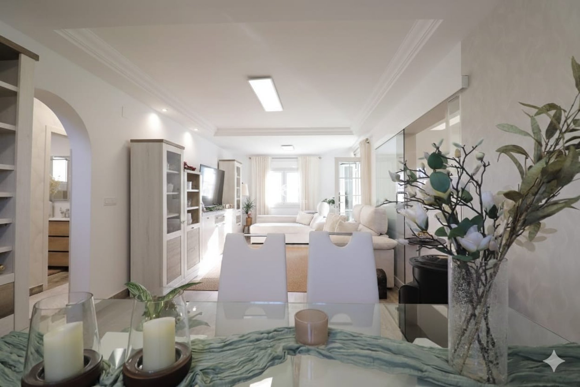 Wiederverkauf - Villa -
Orihuela Costa - Villamartín