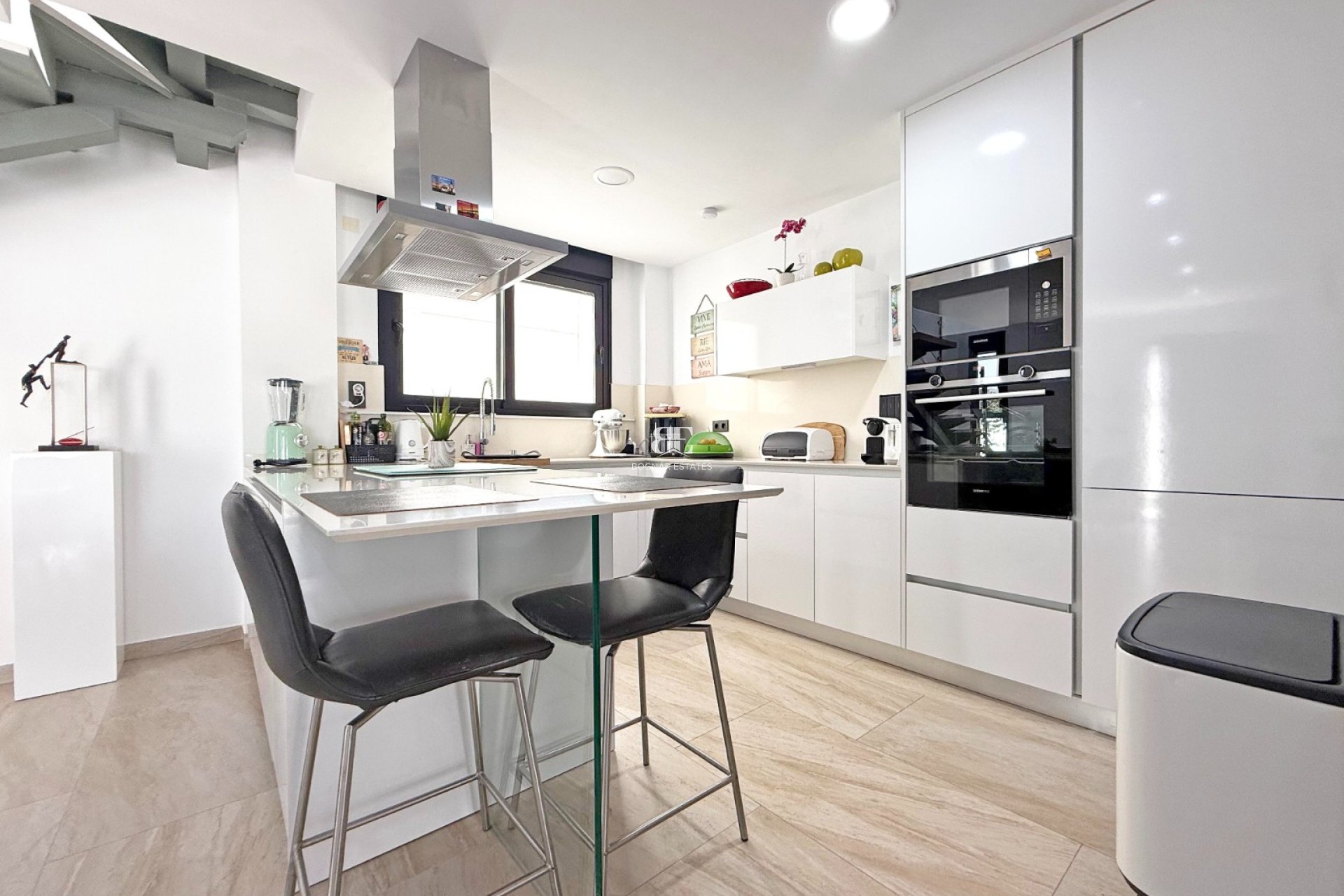 Wiederverkauf - Villa -
Orihuela Costa - Villamartín